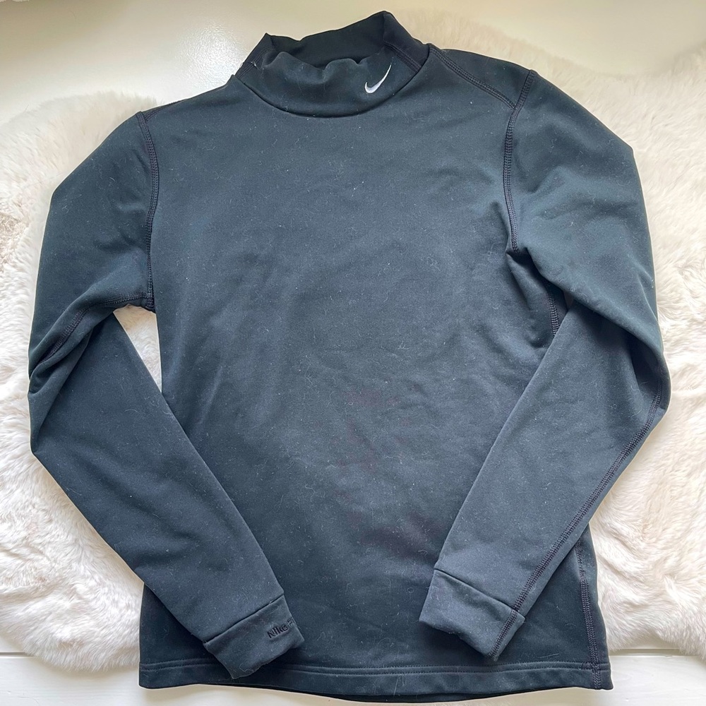 Fleece Lined Nike Mock Neck Long sleeve (M)